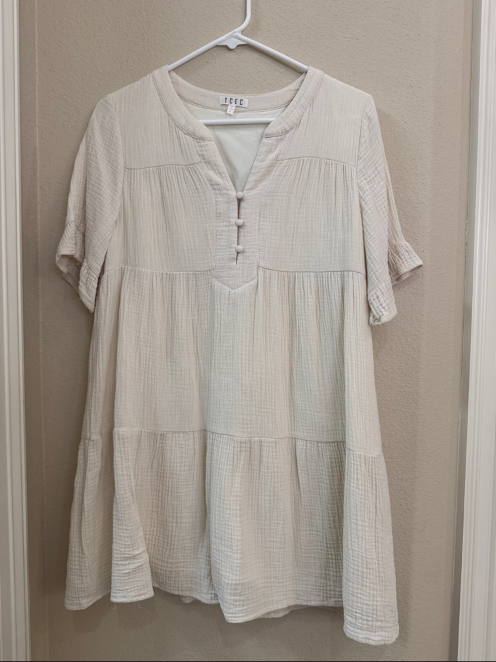 TCEC Cream Button-Front Gauze Tunic
